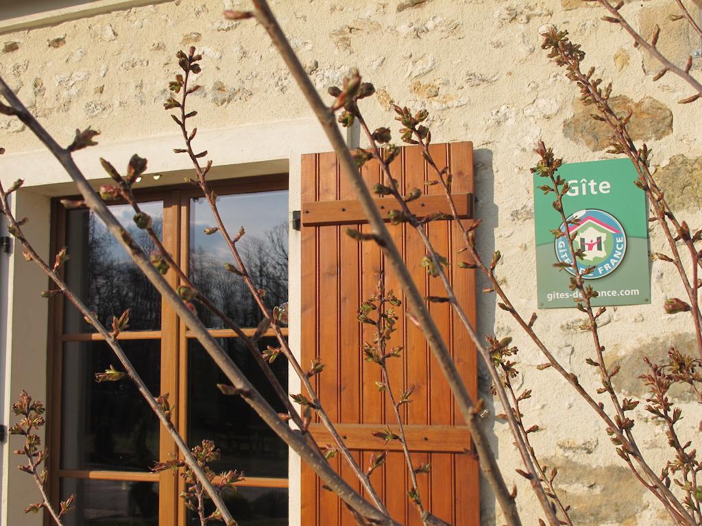 Au Domelia Provinois Hotel Cerneux Екстериор снимка