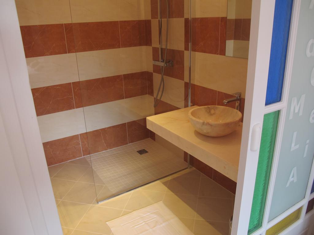 Au Domelia Provinois Hotel Cerneux Стая снимка